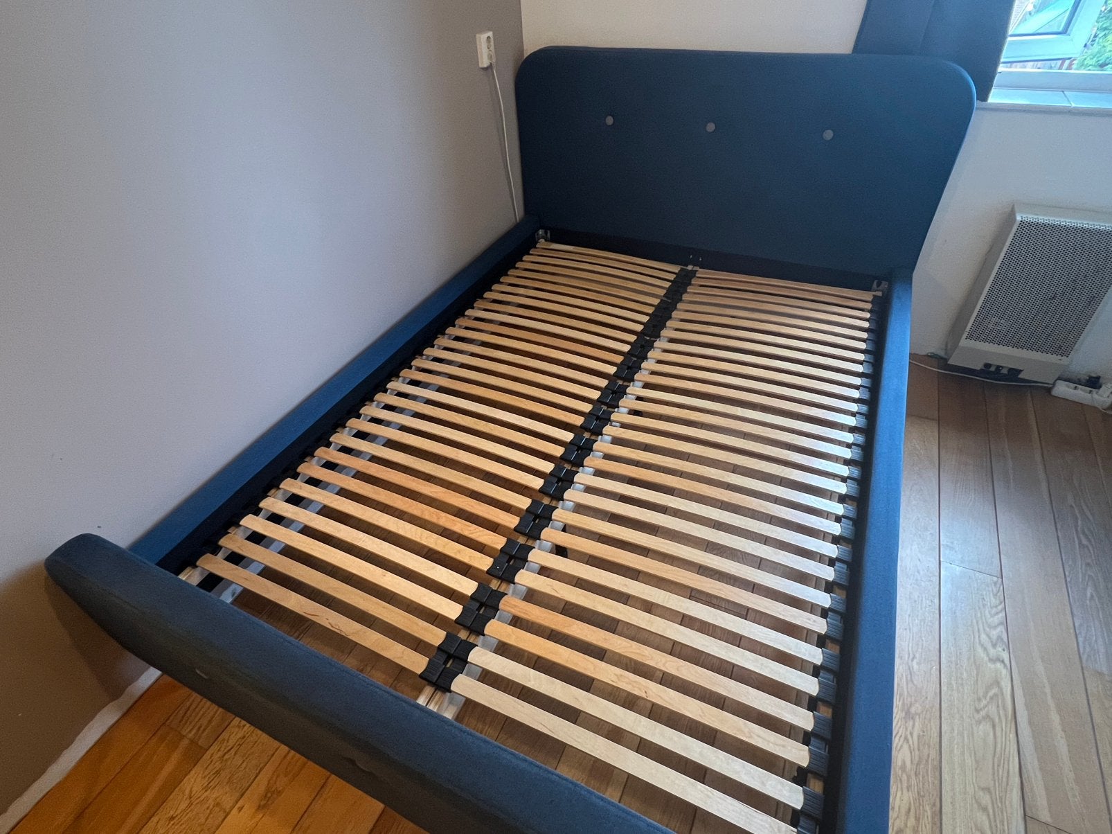 Mooi bed 140 x 200, Ophalen, Blauw, Tweepersoons, 140 cm