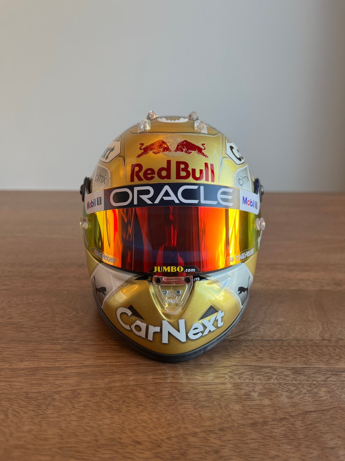 Max Verstappen 2022 Wereldkampioen Schaalmodel Helm, Ophalen of Verzenden, Zo goed als nieuw, Formule 1