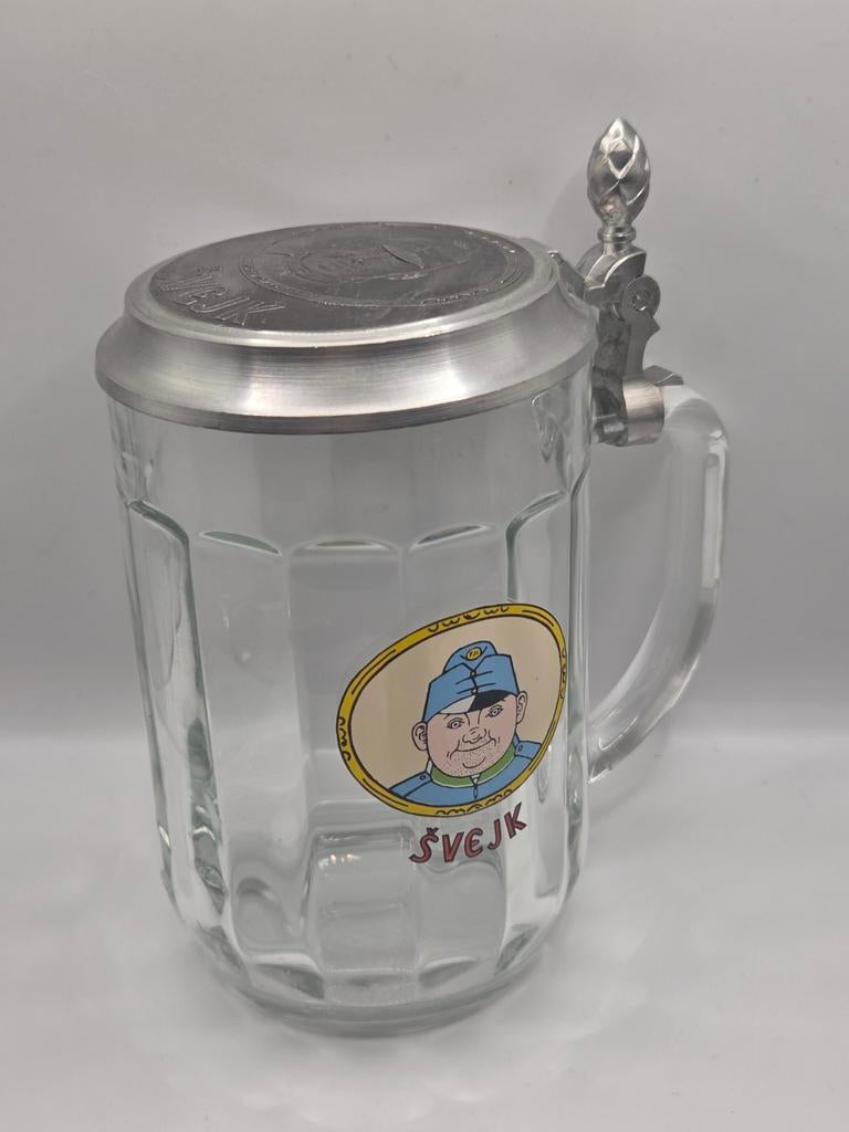 Bierpul Svejk met tinnen deksel - 0.5L, Ophalen of Verzenden, Gebruikt, Bierglas