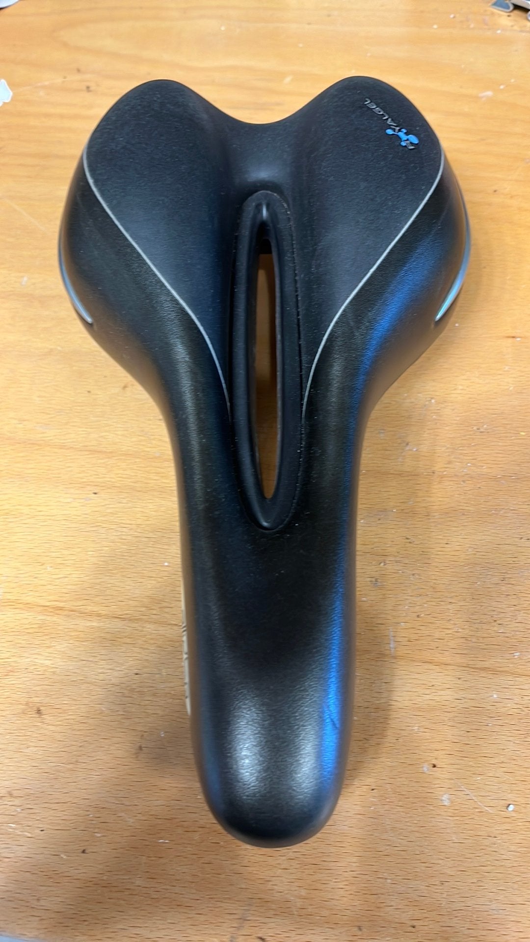 Selle Royal zadel, Ophalen of Verzenden, Zo goed als nieuw, Zadel