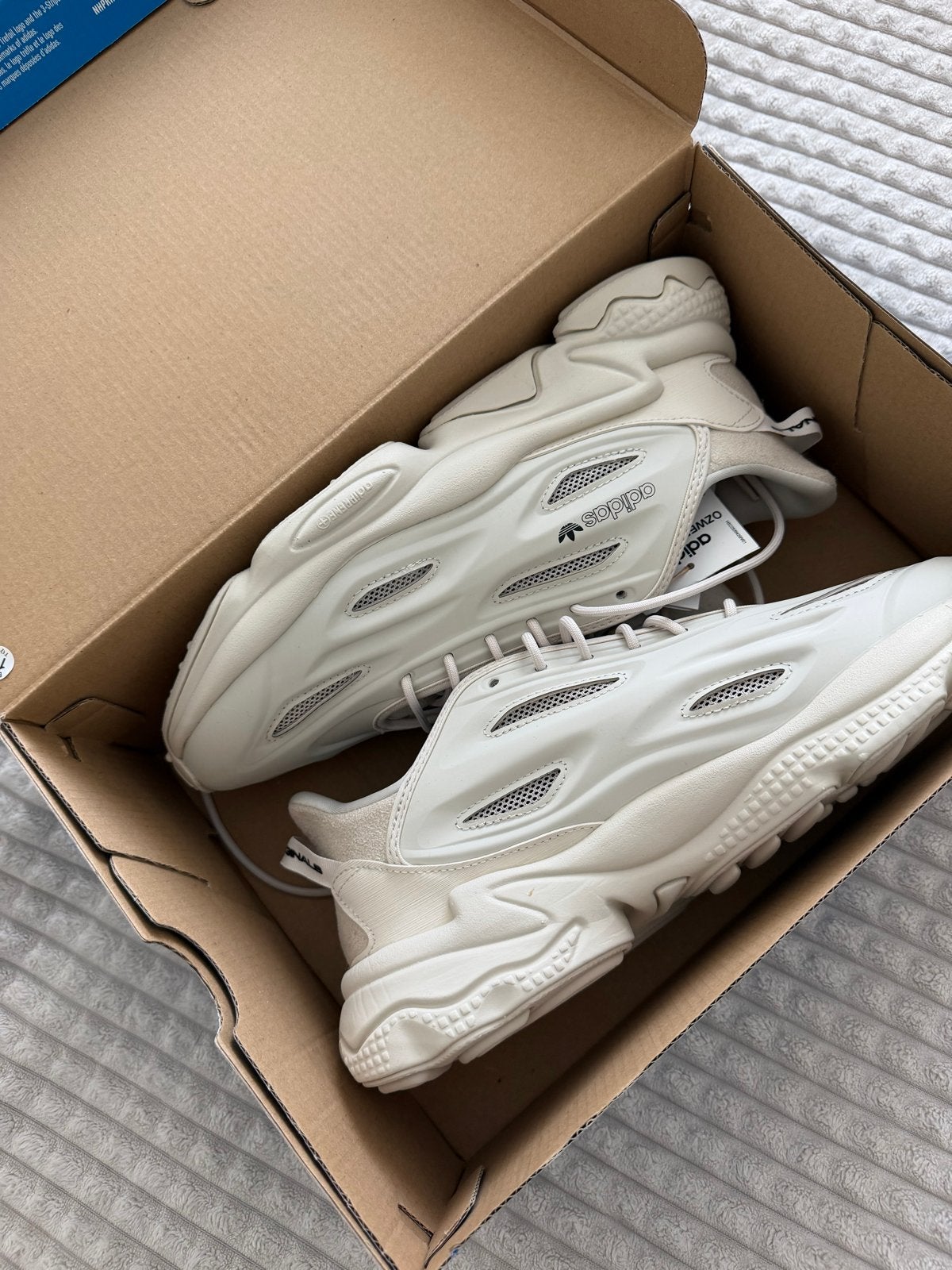 Adidas Ozweego Celox sneakers dames - Nieuw in doos, Verzenden, Nieuw, Overige kleuren, Sneakers of Gympen