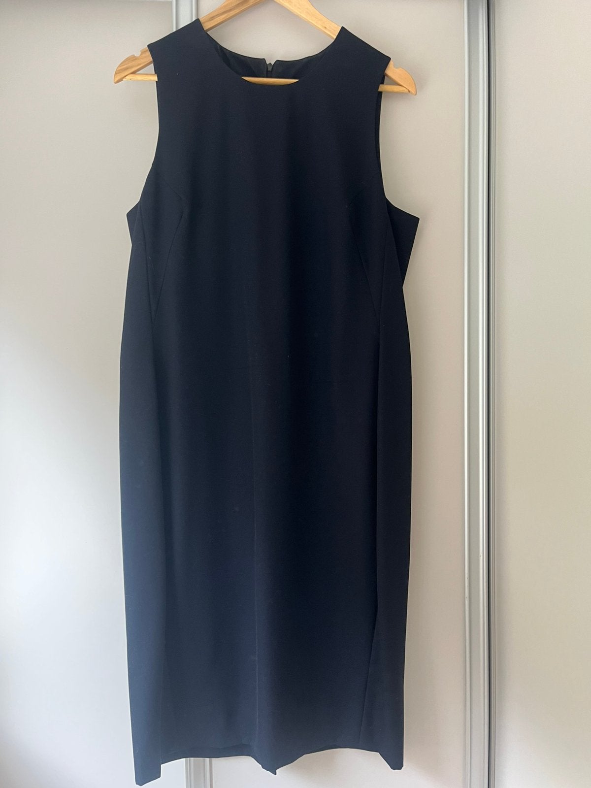 Stijlvolle, donkerblauwe mouwloze jurk van Pauw, maat 4, Kleding | Dames, Jurken, Maat 38/40 (M), Blauw, Ophalen of Verzenden