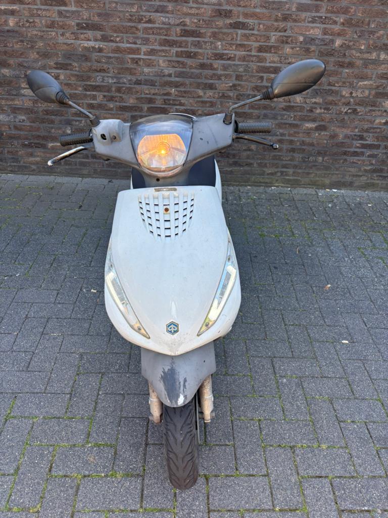 Piaggio Zip Snor 25 Km 4 Takt 2 Klepper 2015, Ophalen, Gebruikt, Zip, Benzine