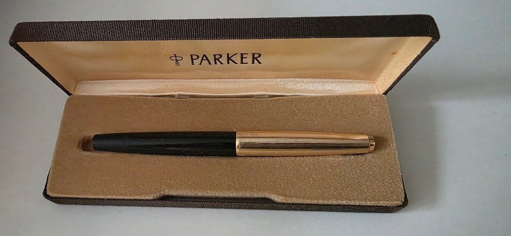 Vintage Parker 51 Aerometric vulpen – 12K gold-filled dop, Gebruikt, Parker, Met doosje, Ophalen of Verzenden
