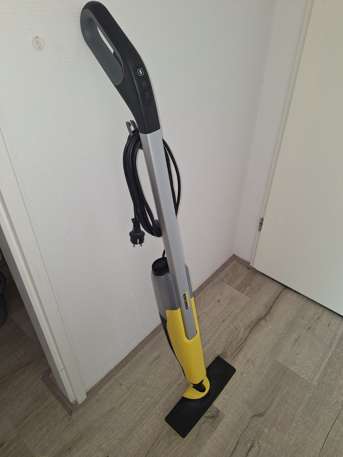Kärcher sc2 upright easyfix, Huis en Inrichting, Schoonmaakartikelen, Ophalen