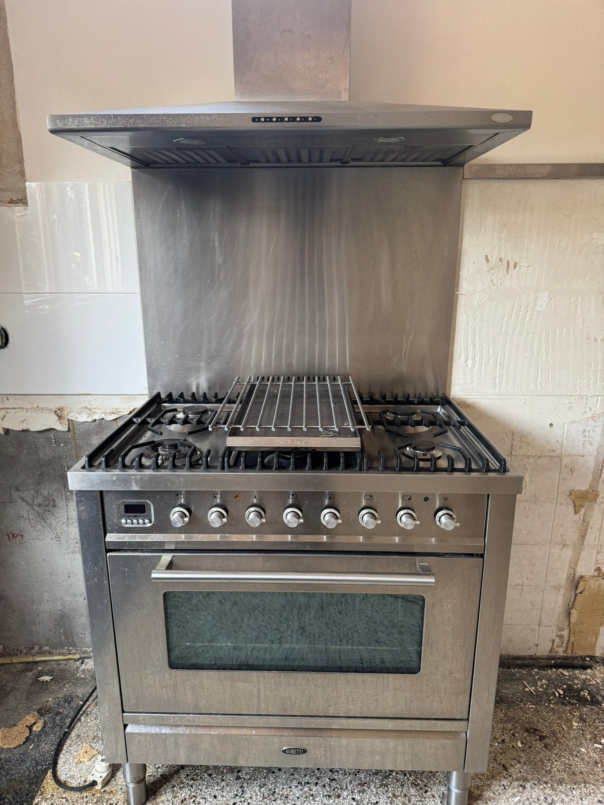 Boretti RVS gasfornuis met oven, grillplaat + afzuigkap, Ophalen, 60 cm of meer, Grill, Zo goed als nieuw