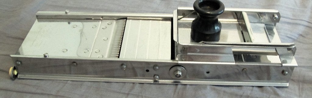 TE KOOP: PROFESSIONELE MANDOLINE, Overige typen, Zilver, Ophalen of Verzenden, Zo goed als nieuw