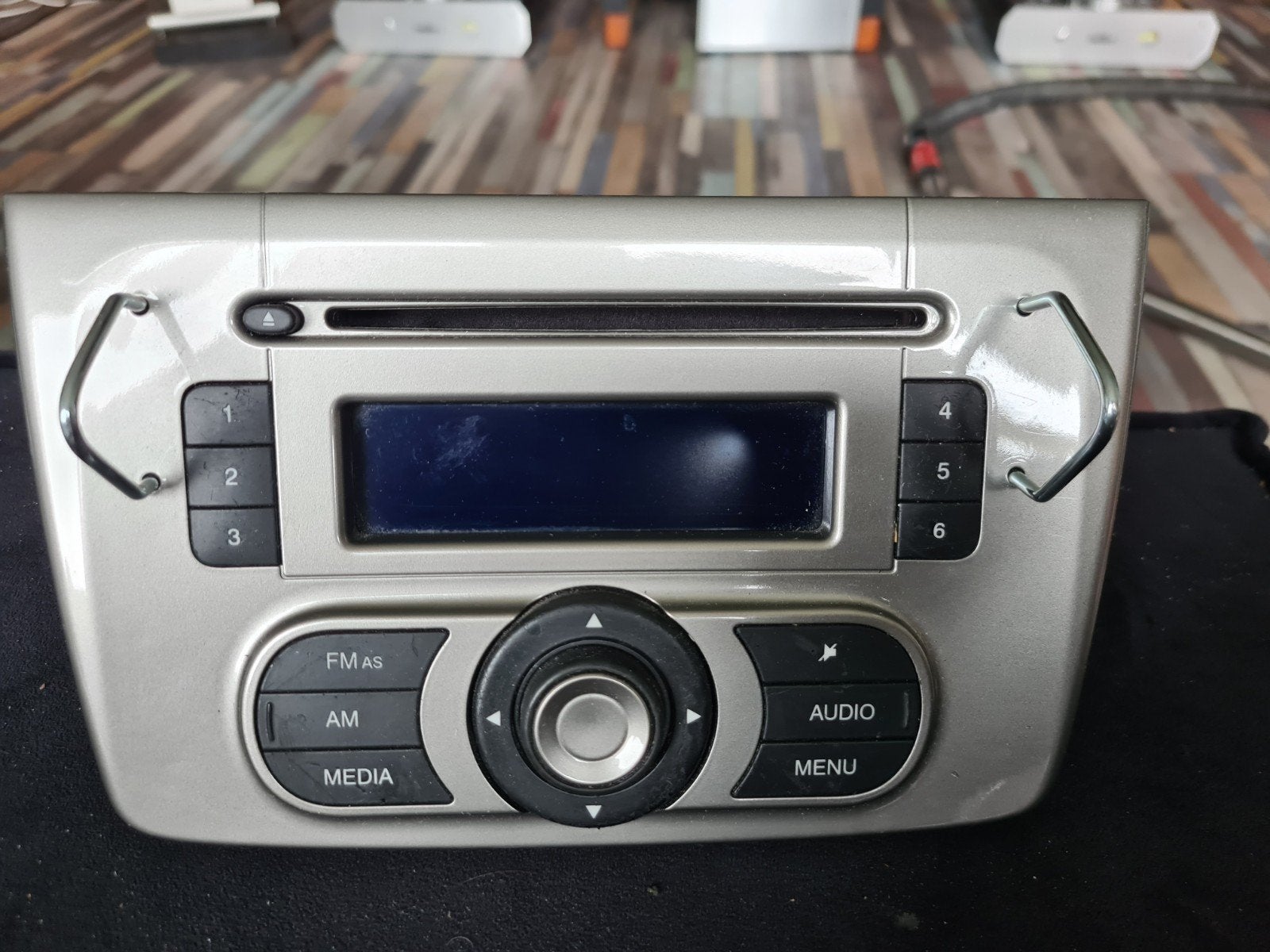 Goede outo radio Bosch tbv mito, Ophalen of Verzenden