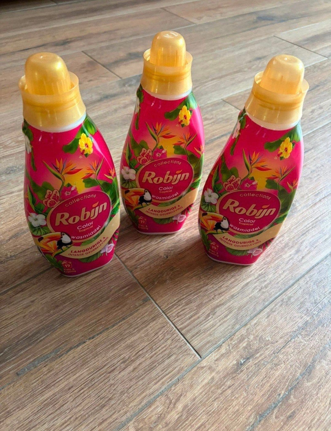 Robijn Color wasmiddel - 2,5 flessen (nieuwstaat), Ophalen of Verzenden