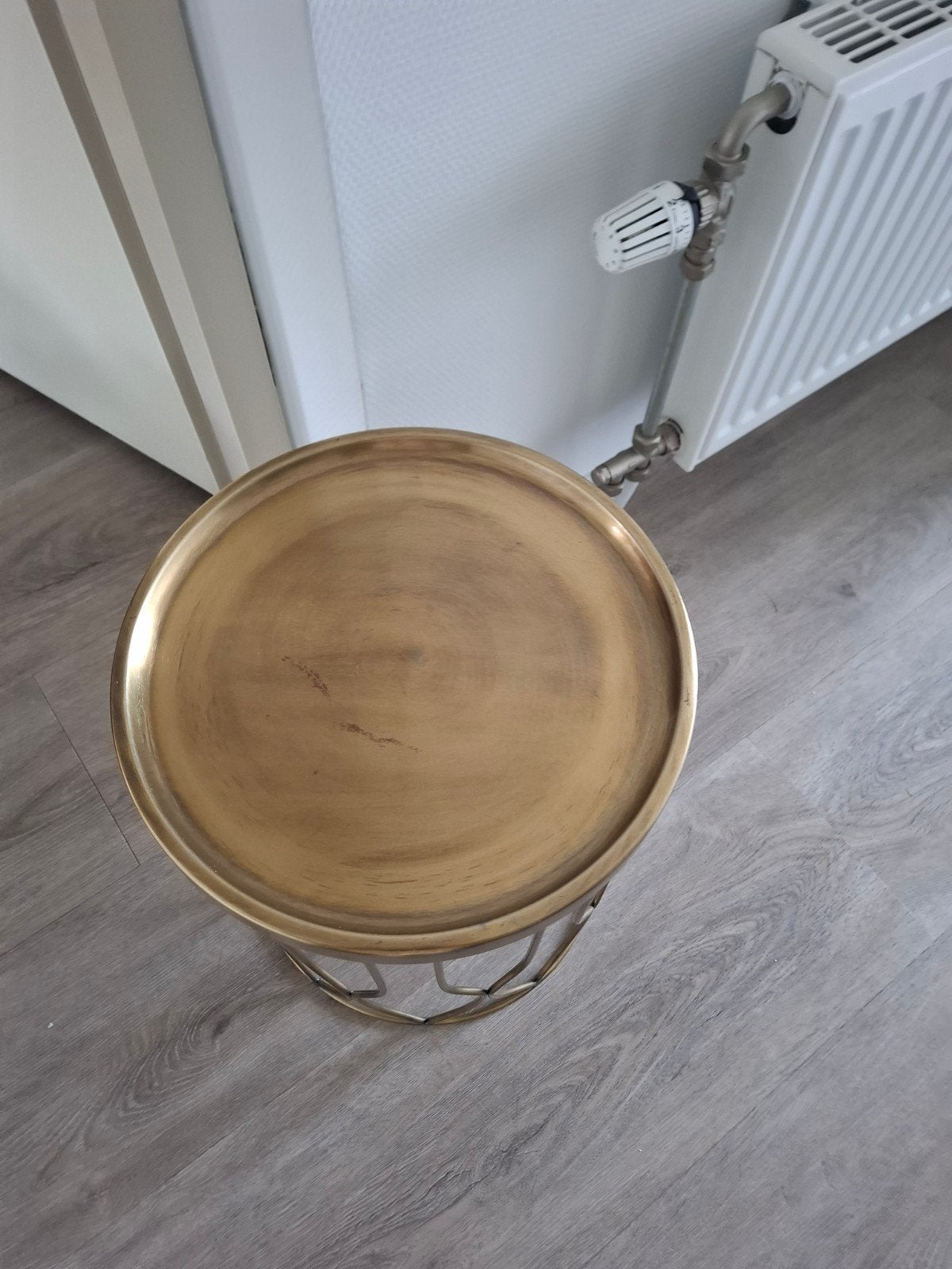 Goudkleurig bijzet tafeltje, Minder dan 55 cm, Rond, Nieuw, Ophalen