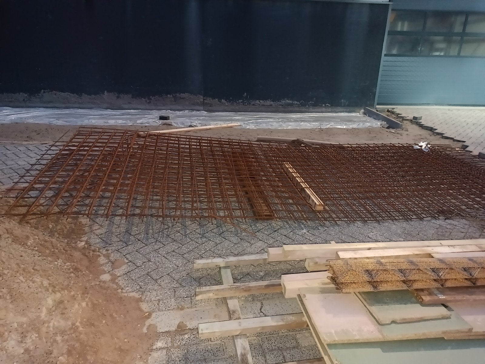 Betonnetten rond 8x150 en 10x150, Doe-het-zelf en Verbouw, Metalen, Ophalen