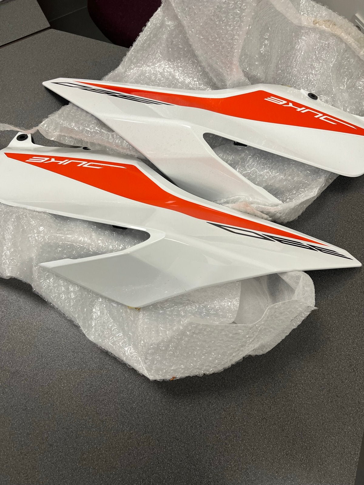 KTM 390 Duke Tankkappen 2023 - Nieuwstaat, Ophalen of Verzenden, Nieuw