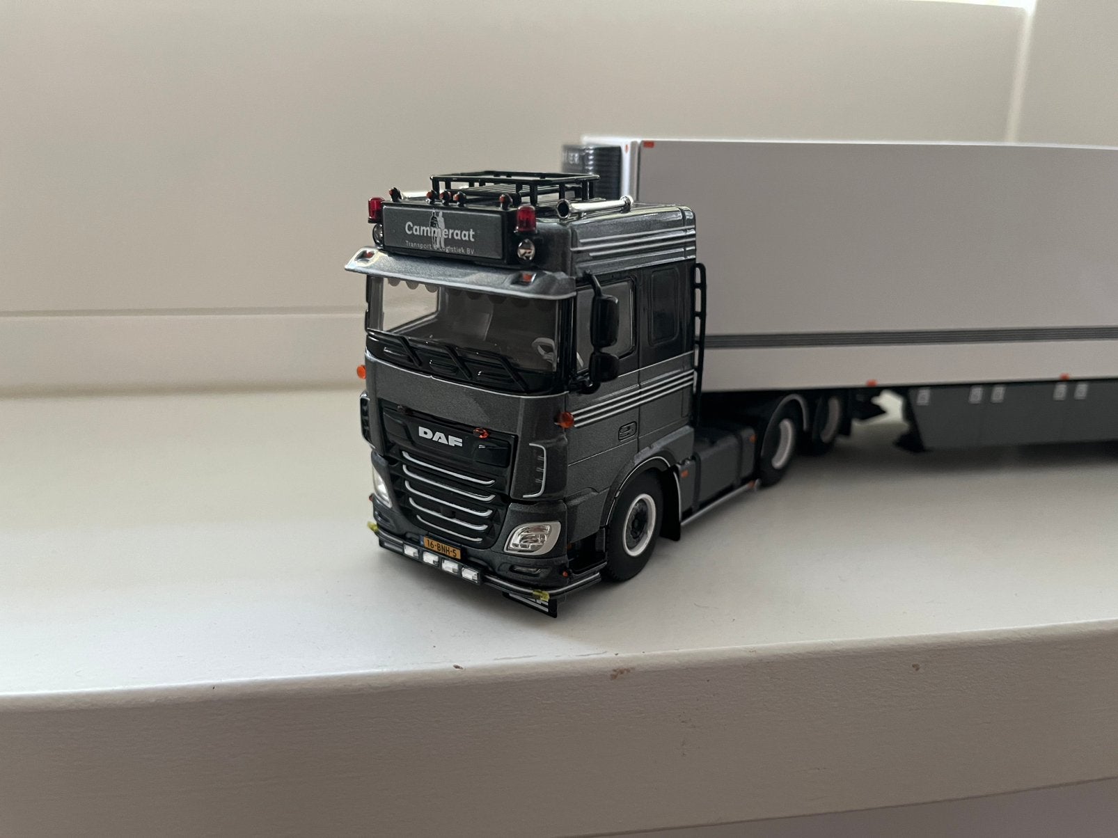 Exclusieve WSI DAF XF Cammeraat, Hobby en Vrije tijd, Modelauto's | 1:50, Ophalen of Verzenden, Nieuw, Bus of Vrachtwagen, Wsi