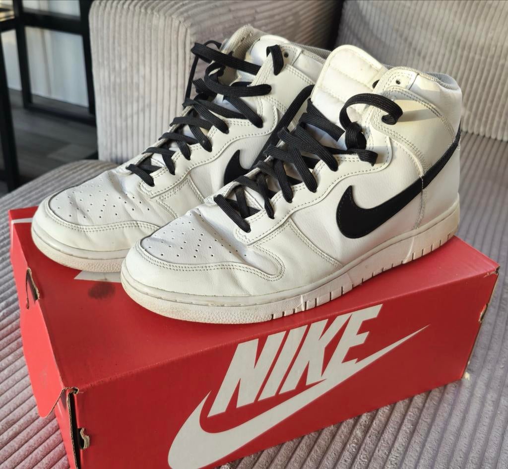 Nike Dunk High 'Reverse Panda', Ophalen, Wit, Sneakers of Gympen, Gedragen