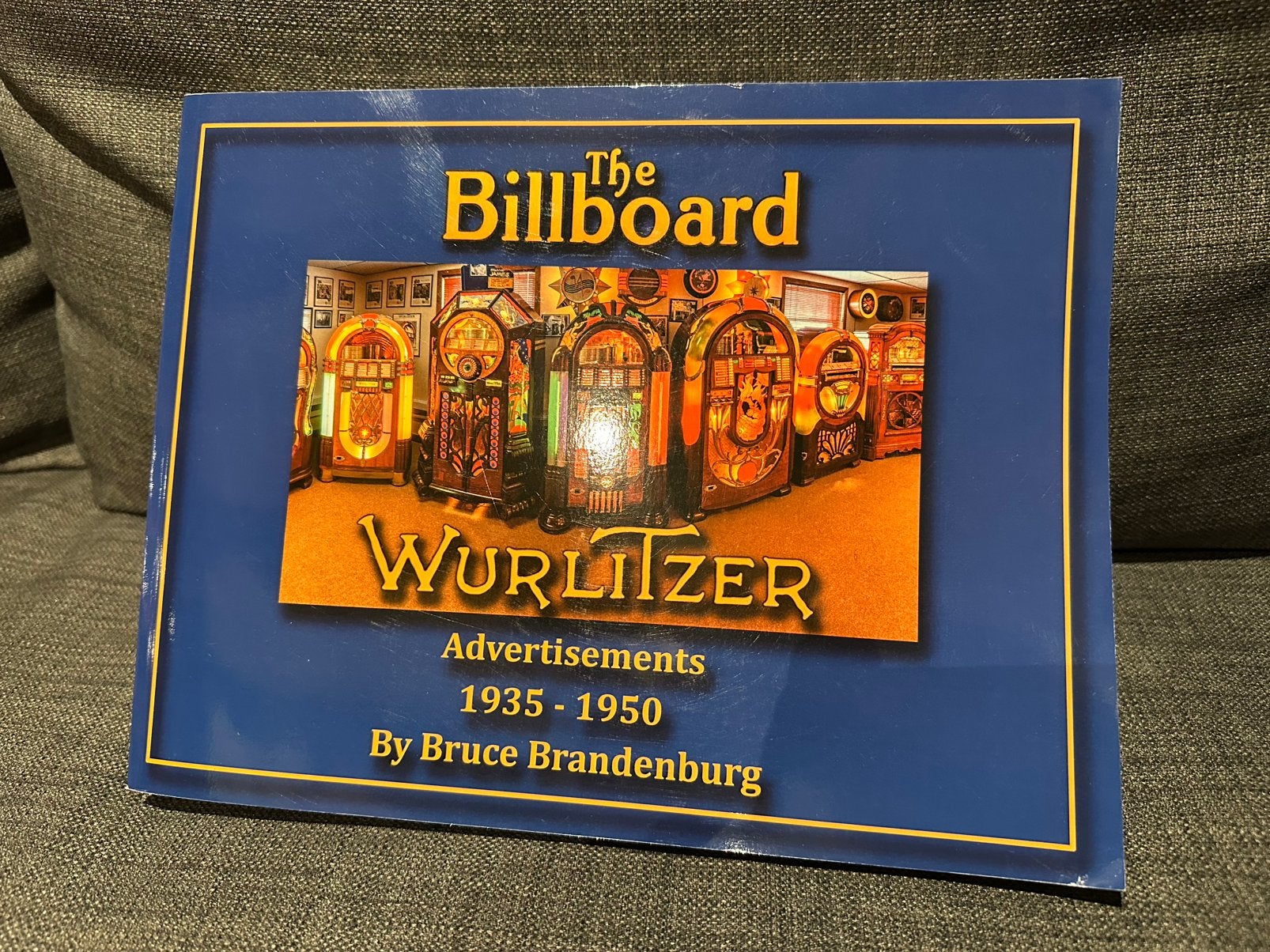 Wurlitzer billboard boek, Ophalen of Verzenden, Zo goed als nieuw, Artiest