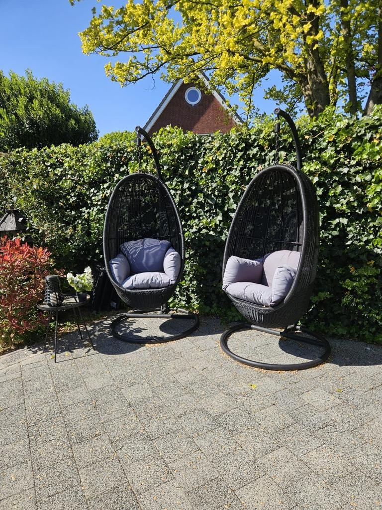 egg chair hangstoel/ 2 stuks / ei hangstoel wicker chairs, Tuin en Terras, Tuinstoelen, Ophalen, Gebruikt, Rotan