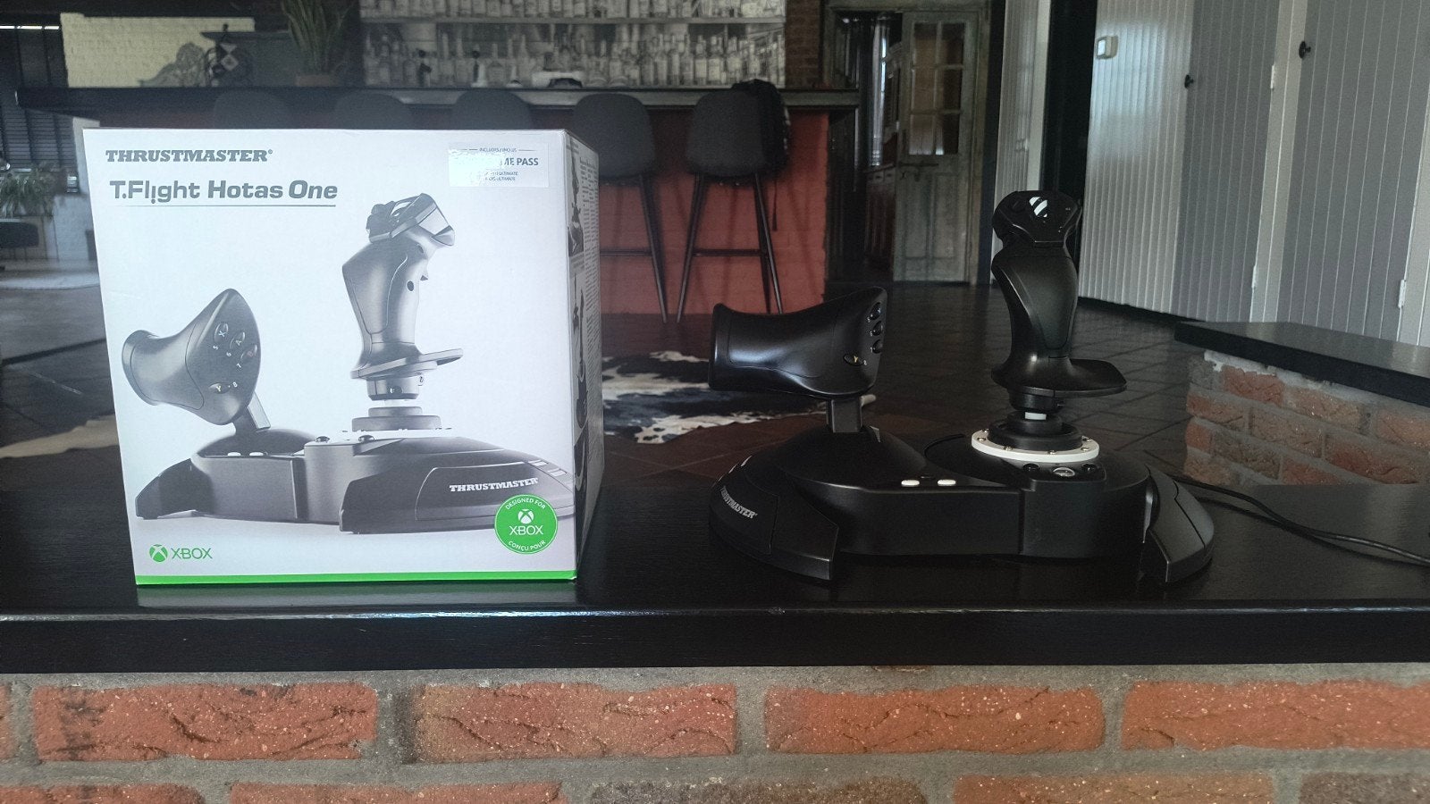 Gloed nieuwe T.Flight Hotas One., 1 speler, Racen en Vliegen, Ophalen of Verzenden, Zo goed als nieuw