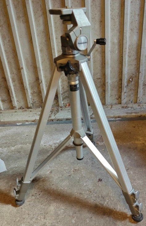 Panasonic National Tripod WV-T20E - Vintage Driepoot Statief, Ophalen, Middenzuil, Driepoot, 150 tot 175 cm
