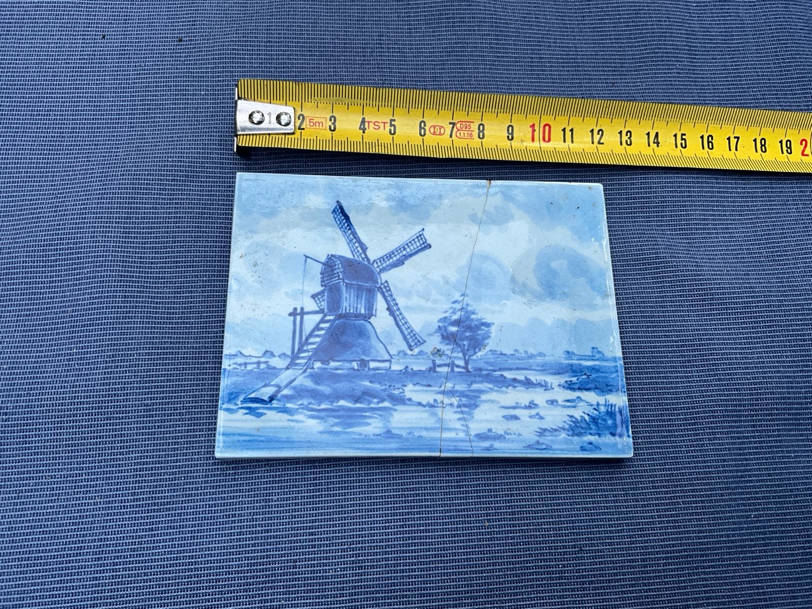 Delfts Blauw Tegeltje met Molen - Handgeschilderd, Antiek en Kunst, Ophalen of Verzenden