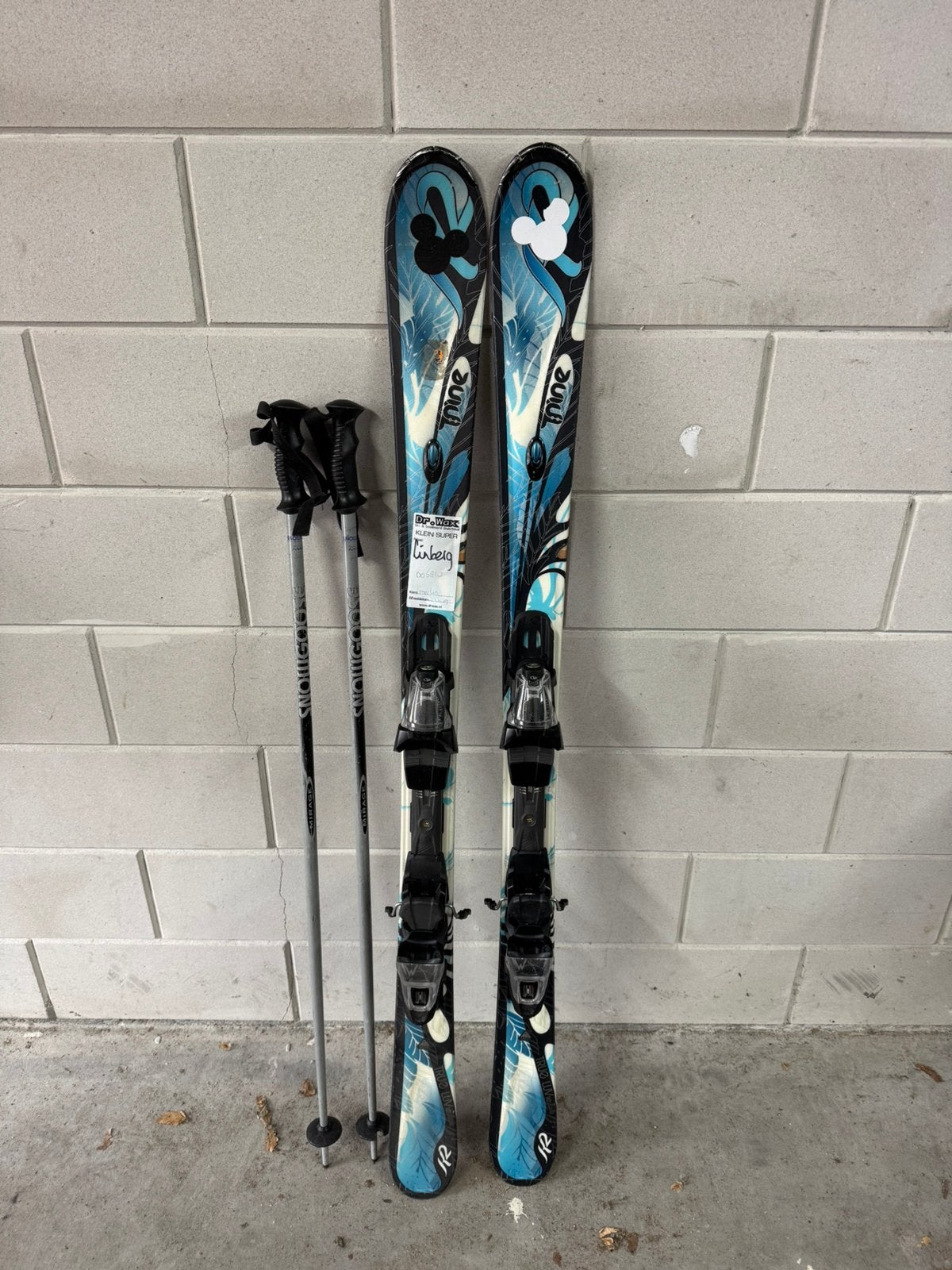 K2 True Luv carve skis 142cm met stokken, 140 tot 160 cm, Gebruikt, Carve, Skiën