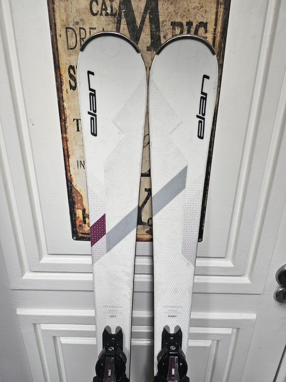 150cm ELAN INSOMNIA 10 DAMES ALL SNEEUW ALL ROUN SKI, Overige merken, 140 tot 160 cm, Ophalen of Verzenden, Zo goed als nieuw