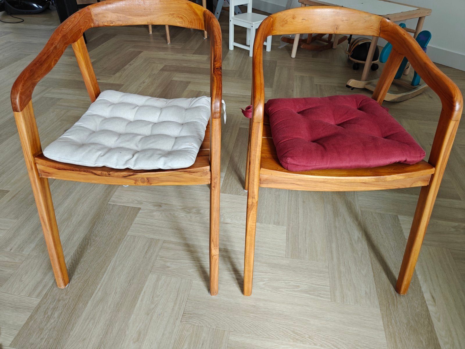 Set van 2 Teakhouten Stoelen met Armleuningen, Ophalen, Gebruikt, Twee, Hout