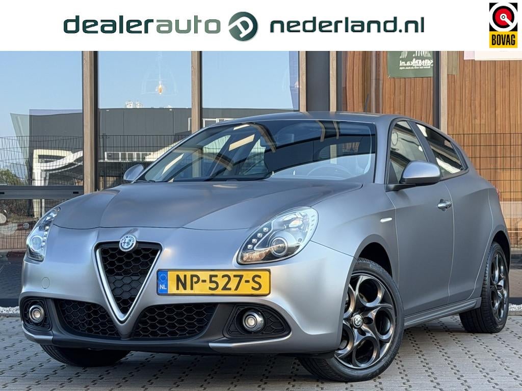 Alfa Romeo Giulietta 1.4 T MultiAir Super (bj 2017), Auto's, Alfa Romeo, Automaat, Automatische klimaatregeling, Stof, Euro 6