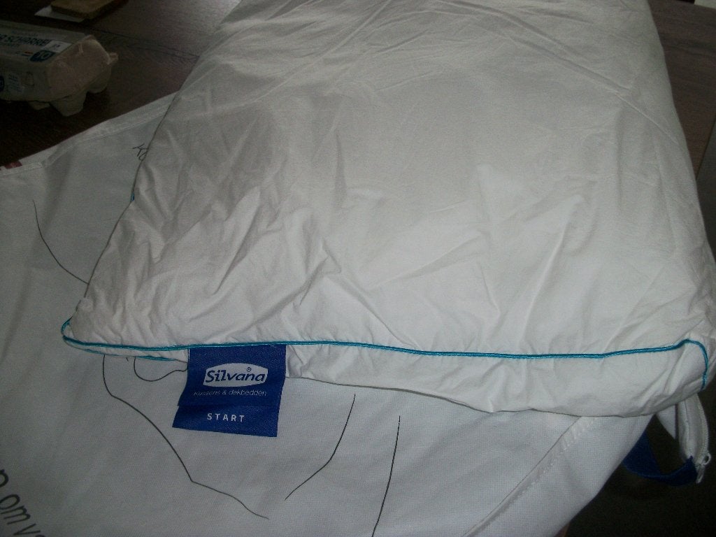 te koop silvana kinderkussen, Kinderen en Baby's, Kinderkamer | Beddengoed, Ophalen, Jongetje of Meisje, Wit, Zo goed als nieuw