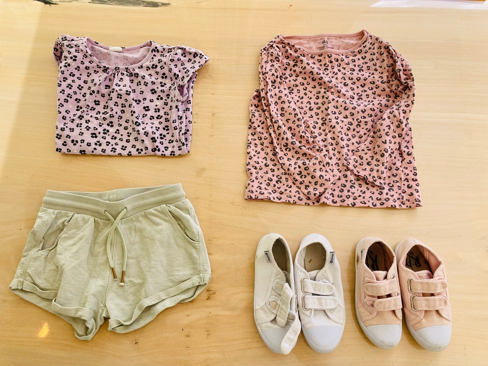 Hippe zomerkleding meiden mt 122-128 ( box vol! +schoenen), Ophalen of Verzenden, Zo goed als nieuw, Meisje, Setje