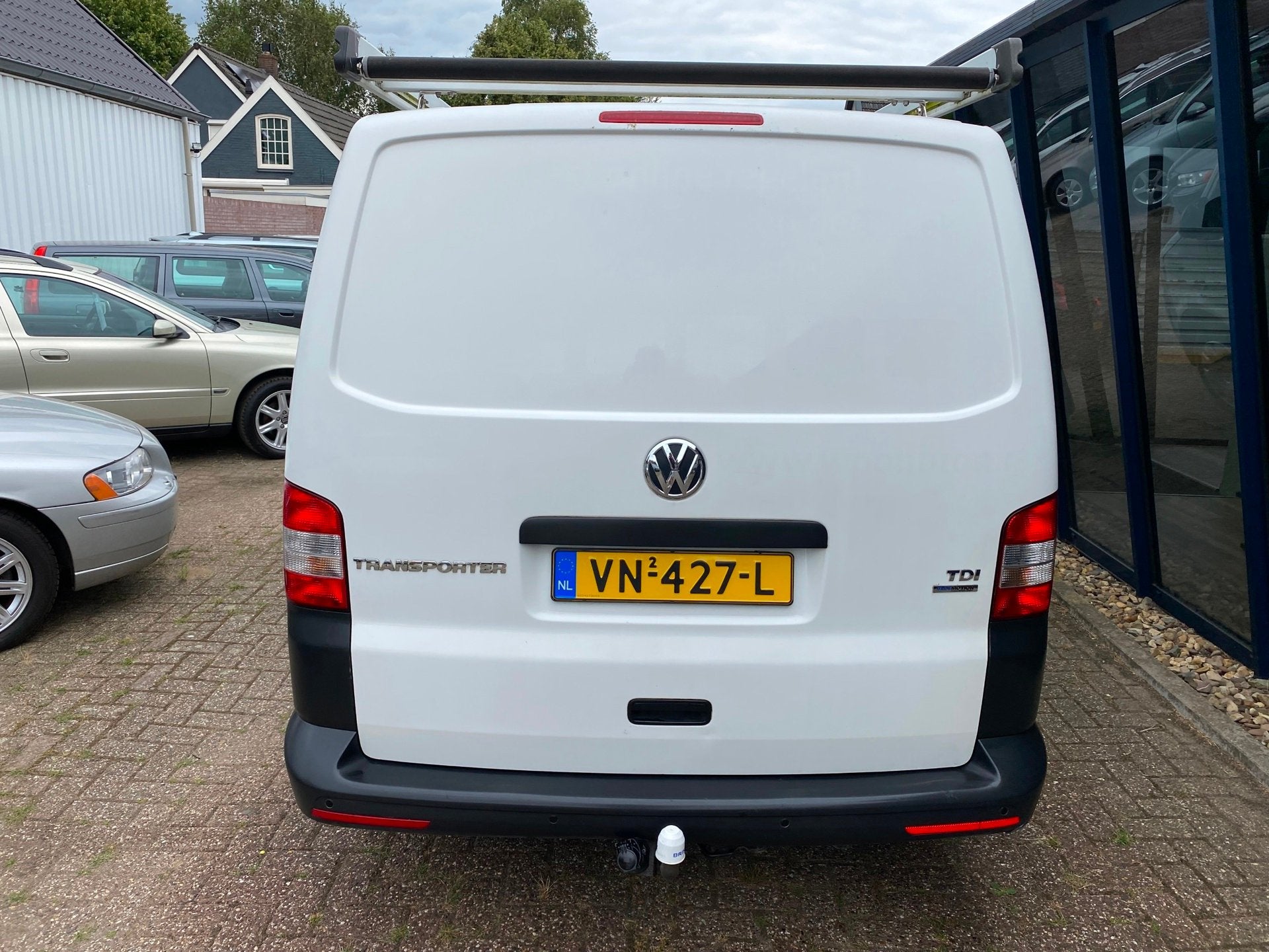 Volkswagen Transporter 2.0 TDI L1H1 BM AIRCO / CRUISE / IMPR, Auto's, Voorwielaandrijving, Euro 5, Gebruikt, Zwart