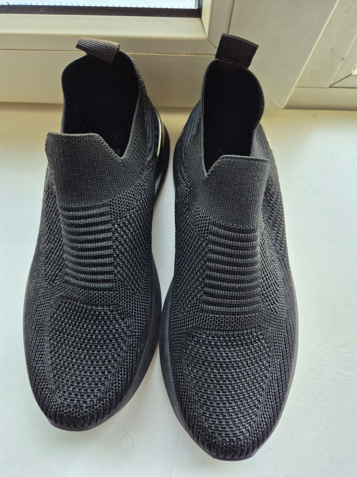 Zwarte Slip-on Sneakers Maat 36 - Comfortabel & Snel!, Ophalen of Verzenden