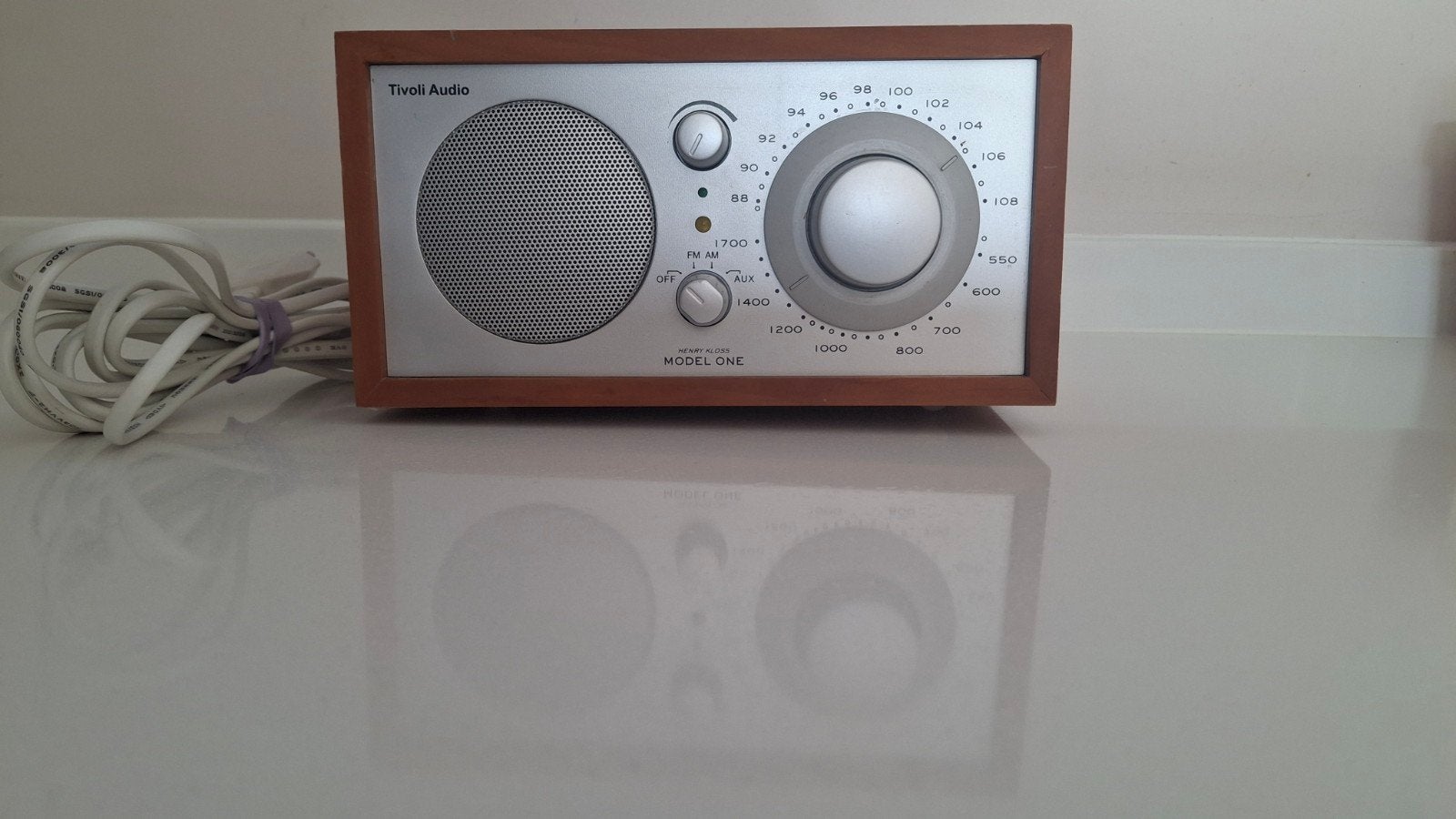 Tivoli audio radio, model one, Ophalen, Gebruikt, Radio