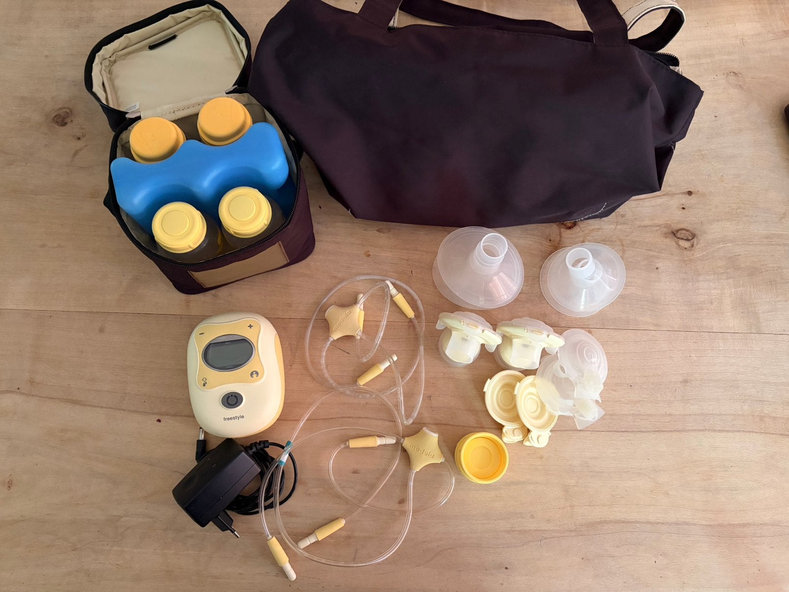 Medela freestyle, ouder model, Ophalen of Verzenden, Gebruikt, Borstkolf