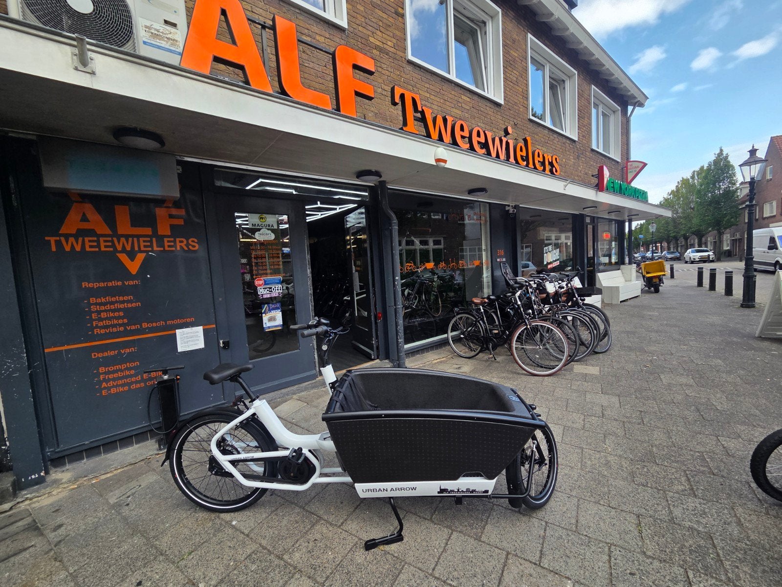 Wordt verwacht : Urban Arrow Cargoline refurbished‼️, Fietsen en Brommers, Fietsen | Bakfietsen, Herensingel 316, Ophalen of Verzenden