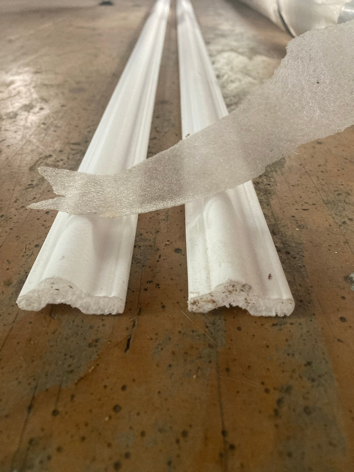 Kunststof ornament voor plafond of wand - 16 x 2 meter, Huis en Inrichting, Woonaccessoires | Wanddecoraties, Ophalen, Klassiek