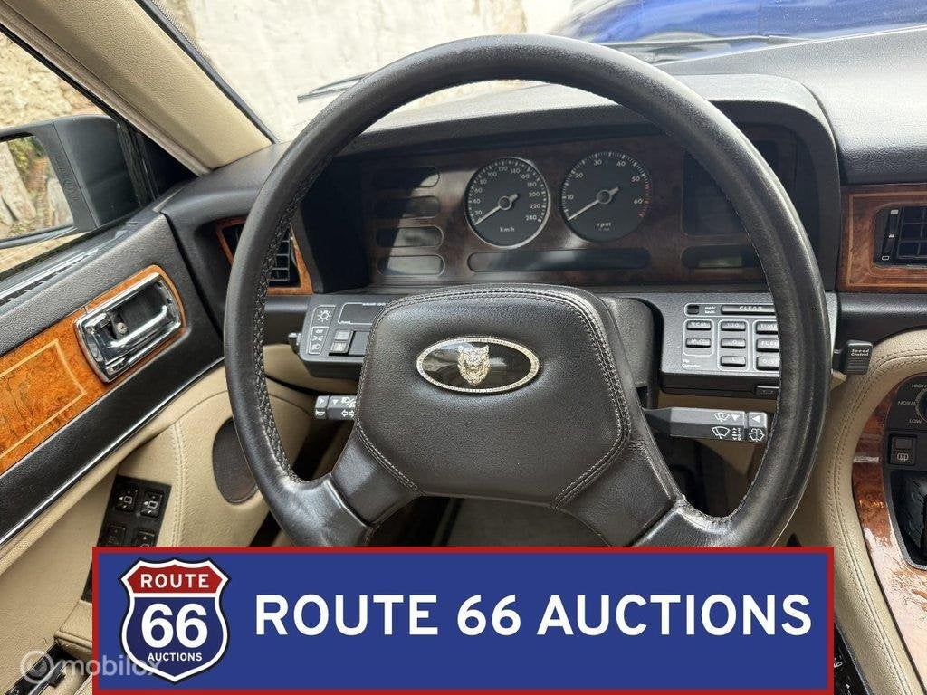 Jaguar XJ6 | Route 66 Auctions, Overige carrosserieën, Zwart, Bedrijf, Handgeschakeld