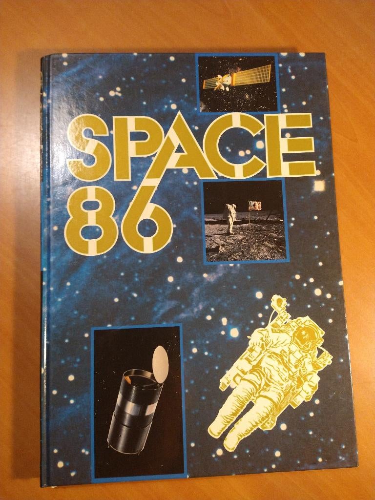 Titulaer, Chriet. Space '86, Ophalen of Verzenden, Zo goed als nieuw, Europa