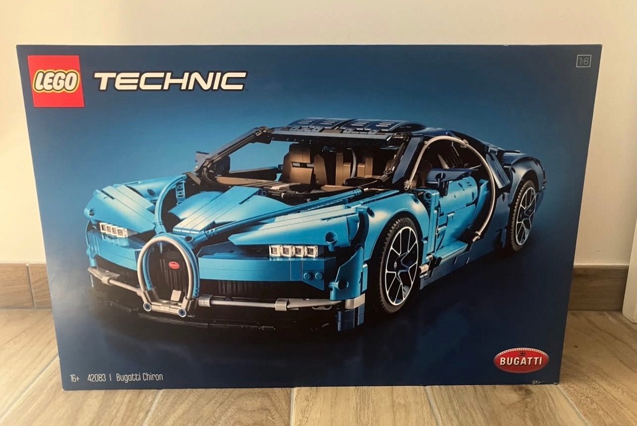 LEGO Technic Bugatti Chiron 42083 - Zo goed als nieuw, Ophalen of Verzenden, Zo goed als nieuw