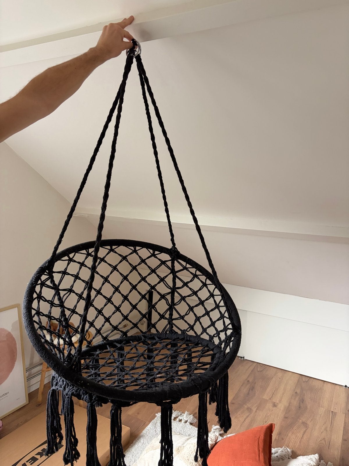 Zwarte Macramé Hangstoel - Comfortabel en Stijlvol, Zwart, Ophalen of Verzenden, Zo goed als nieuw, Eén