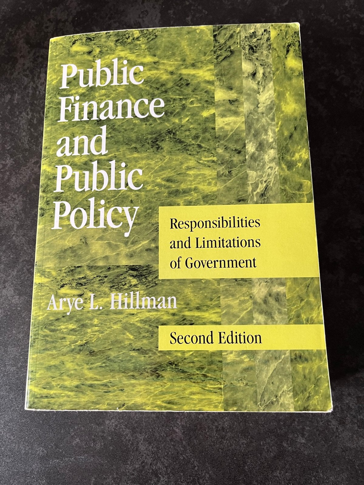 Public Finance and Public Policy - Arye L. Hillman (2e editi, Verzenden, Gamma, Gelezen, WO