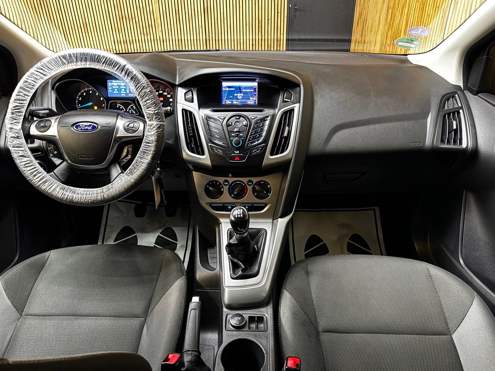 Ford Focus 1.0 EcoBoost Lease Trend|NAVI|PSENSOR|TREKHAAK|AI, Auto's, Euro 5, 101 pk, Gebruikt, 635 kg