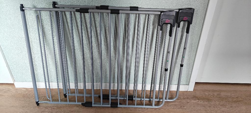 2x Traphekjes SafetyDoor A3, Kinderen en Baby's, Traphekjes, Ophalen, Zo goed als nieuw, 115 cm of meer, Metaal of IJzer
