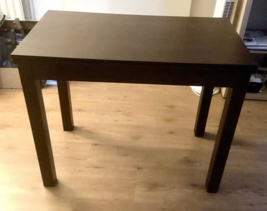 Foto 2 van Eettafel 90 x 50 uitschuifbaar met 4 stoelen