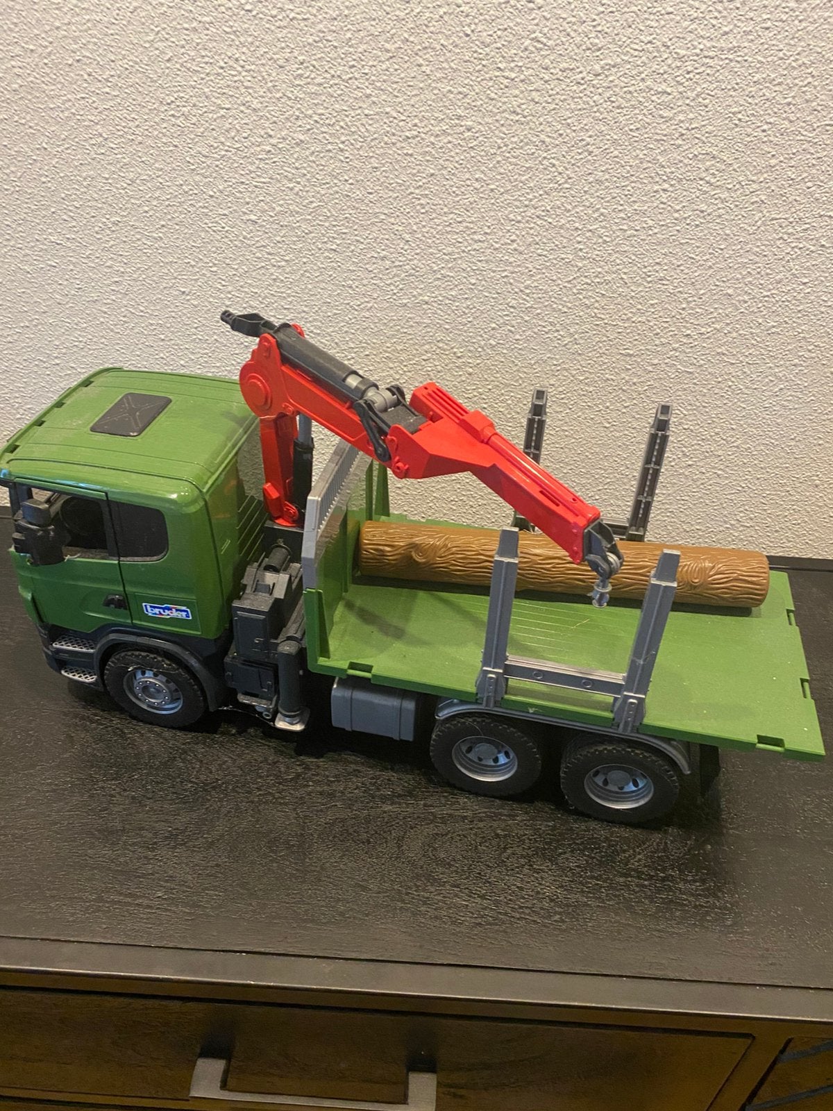 Speelgoed vrachtwagen met 1 boomstam!, Ophalen, Gebruikt