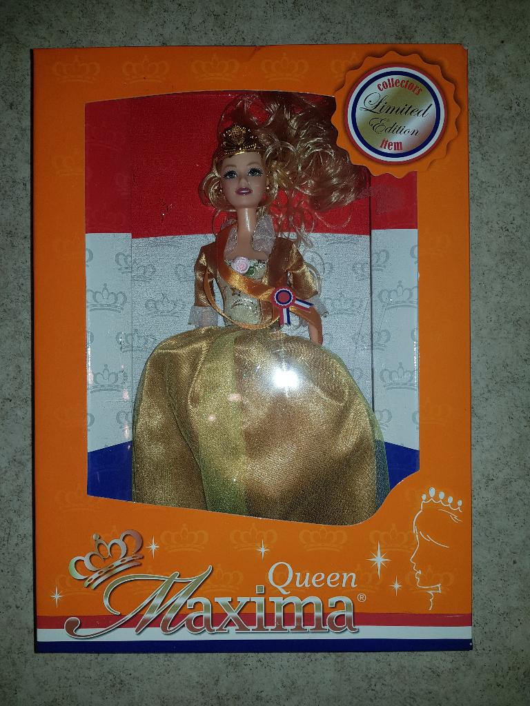 Koningin Maxima barbie Pop queen maxima, Ophalen of Verzenden, Zo goed als nieuw, Nederland, Overige typen