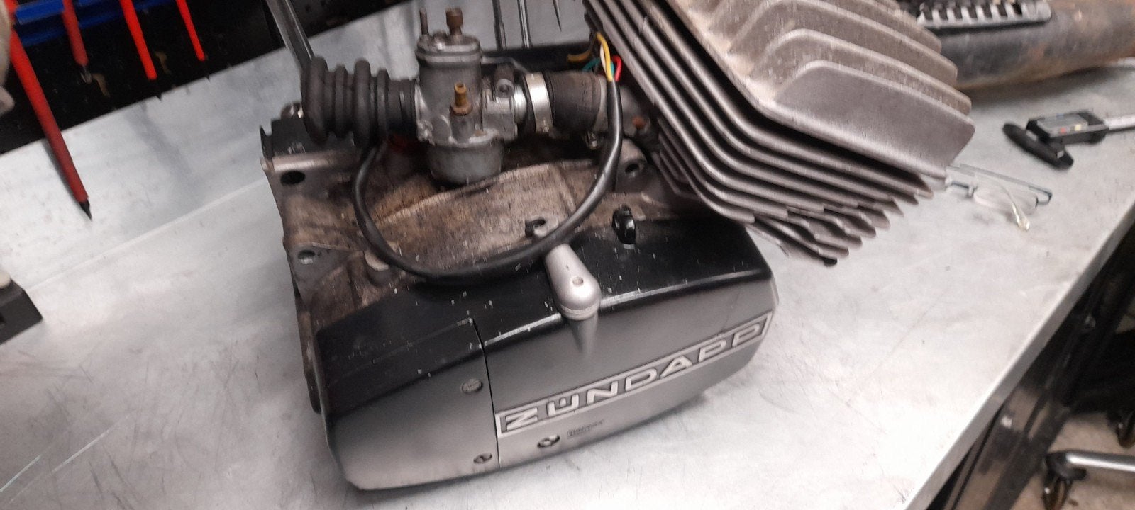 Zundapp 4 bak 70cc elektroniche onstekking, Fietsen en Brommers, Ophalen of Verzenden, Blok