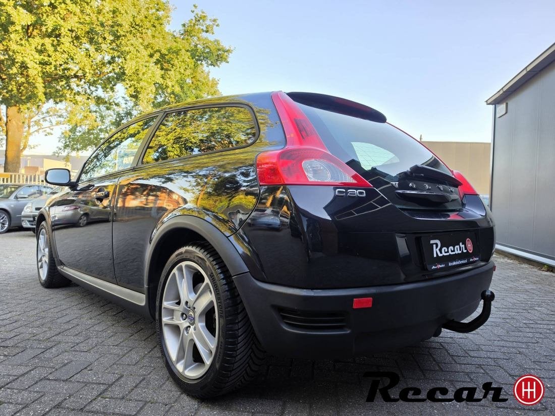 Volvo C30 - 1.8 Kinetic/Mooi/Clima/Cruise/Trekhaak, Auto's, Volvo, 1227 kg, 125 pk, Gebruikt, 4 cilinders