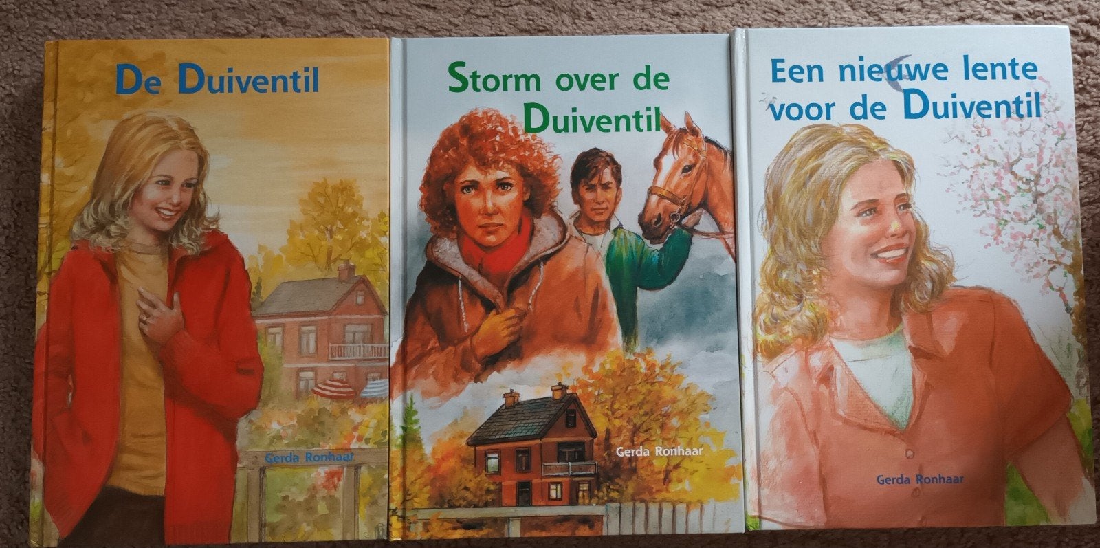 De Duiventil. Gerda Ronhaar. Deel 1, 5 en 6, Ophalen of Verzenden, Zo goed als nieuw