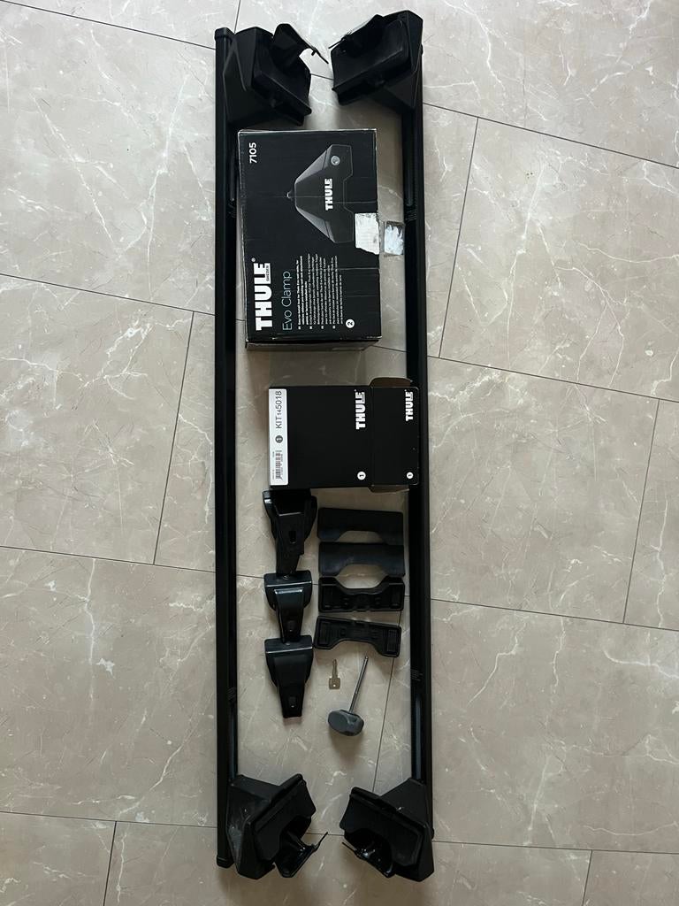 Thule Evo Clamp Dakdragers Peugeot 308 / Opel Astra, Auto diversen, Dakdragers, Ophalen of Verzenden, Gebruikt