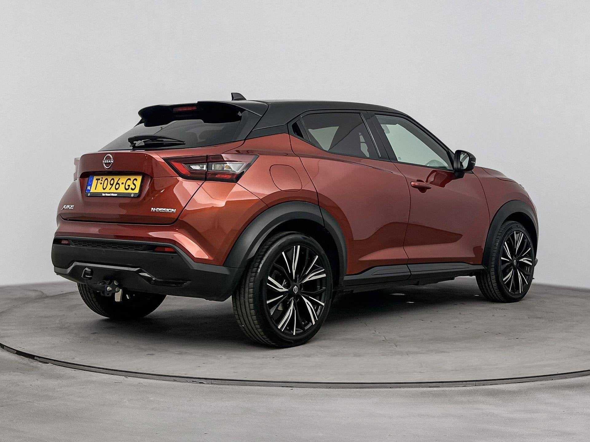 Foto 4 van Nissan Juke 1.0 DIG-T N-Design 114PK | Automaat | Trekhaak |